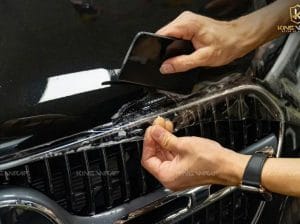 Dán PPF xe ô tô là gì? Bảo vệ sơn có thật sự hiệu quả như quảng cáo?
